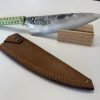 BANIAN NC : Couteau 16 : Manche macramé vert et fourreau en cuir - lame - 14 cm